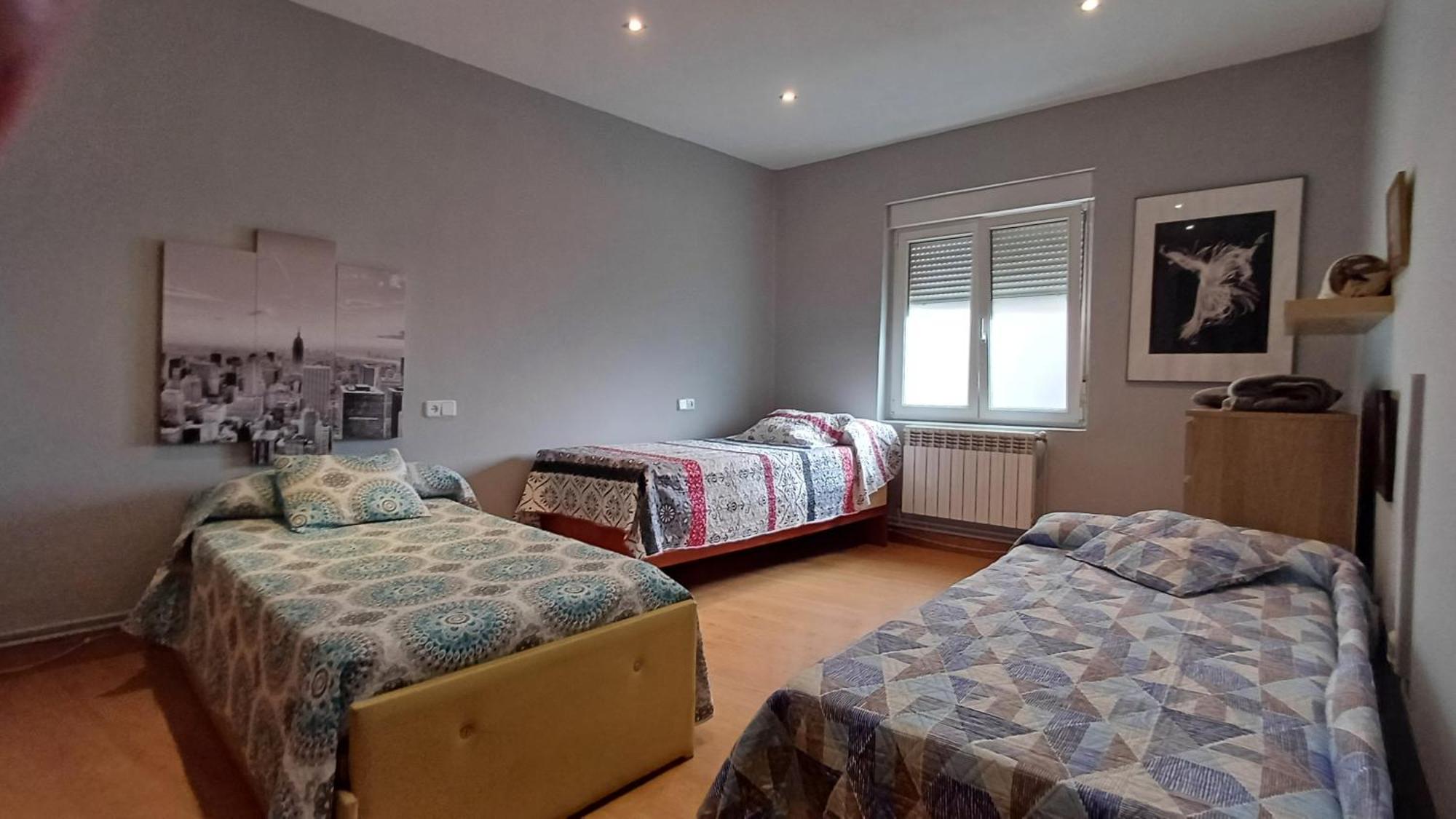Piso En Gascona, Centro De Con Parking Apartamento *